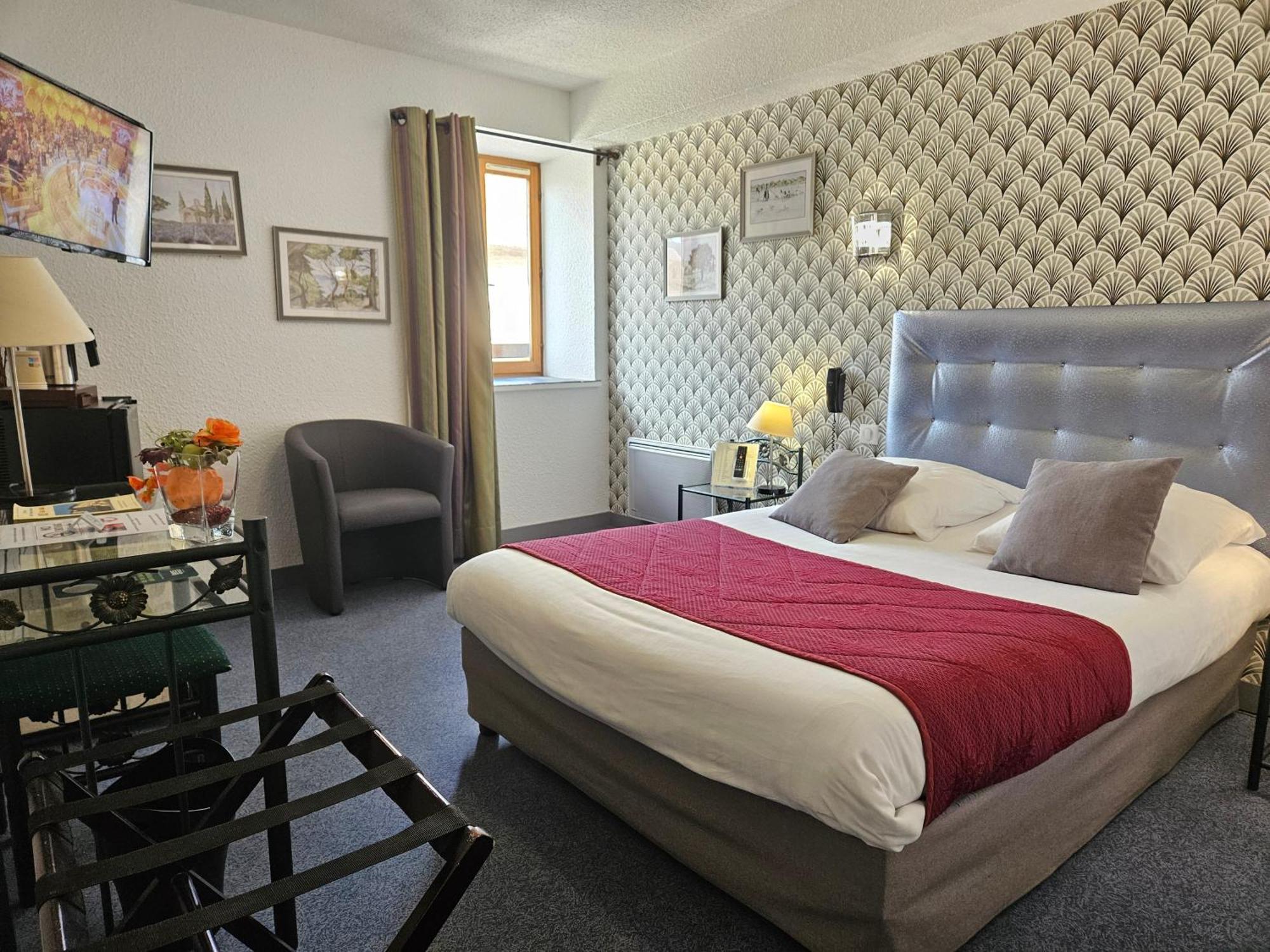Le Val D'Amby Hotel Hieres-Sur-Amby Exterior foto